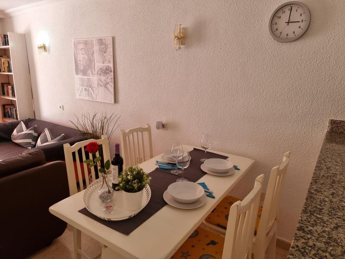 Casa Teide, Ground Floor Apartment Parque Santiago 1, Heated Pool, 100 M To Sea And Beach, Wifi Playa de las Americas  Luaran gambar