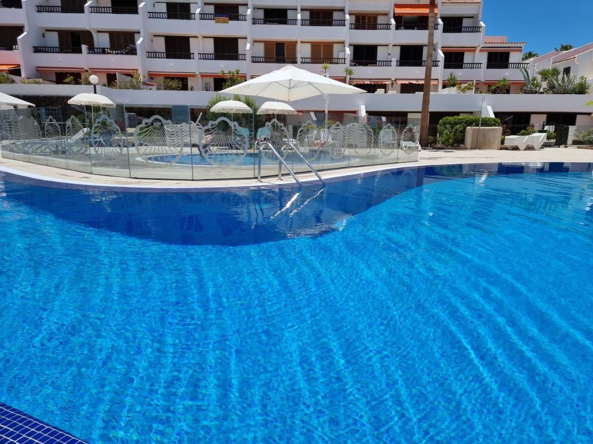 Casa Teide, Ground Floor Apartment Parque Santiago 1, Heated Pool, 100 M To Sea And Beach, Wifi Playa de las Americas  Luaran gambar