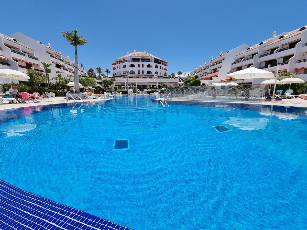 Casa Teide, Ground Floor Apartment Parque Santiago 1, Heated Pool, 100 M To Sea And Beach, Wifi Playa de las Americas  Luaran gambar