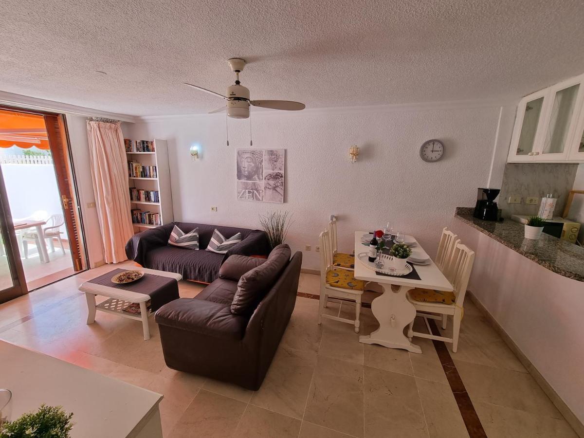 Casa Teide, Ground Floor Apartment Parque Santiago 1, Heated Pool, 100 M To Sea And Beach, Wifi Playa de las Americas  Luaran gambar