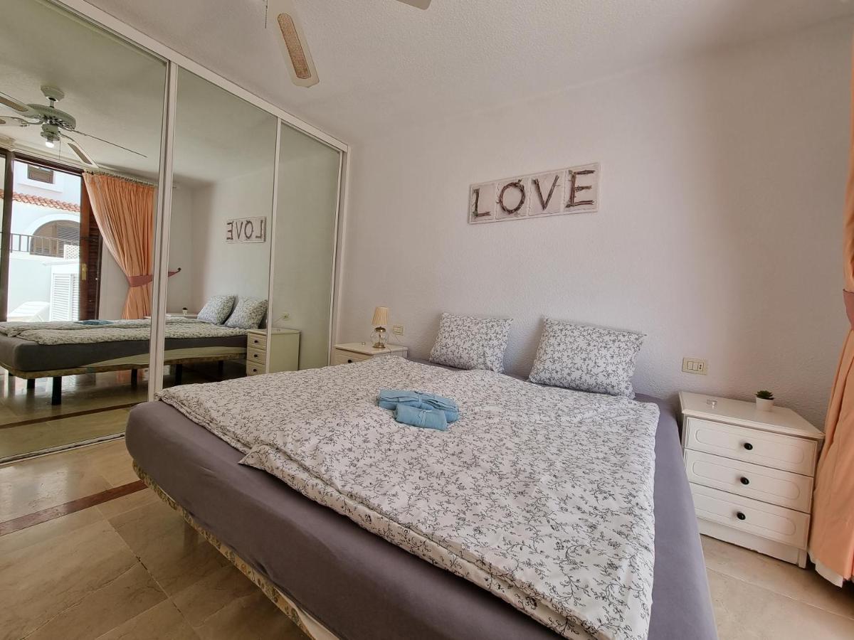 Casa Teide, Ground Floor Apartment Parque Santiago 1, Heated Pool, 100 M To Sea And Beach, Wifi Playa de las Americas  Luaran gambar